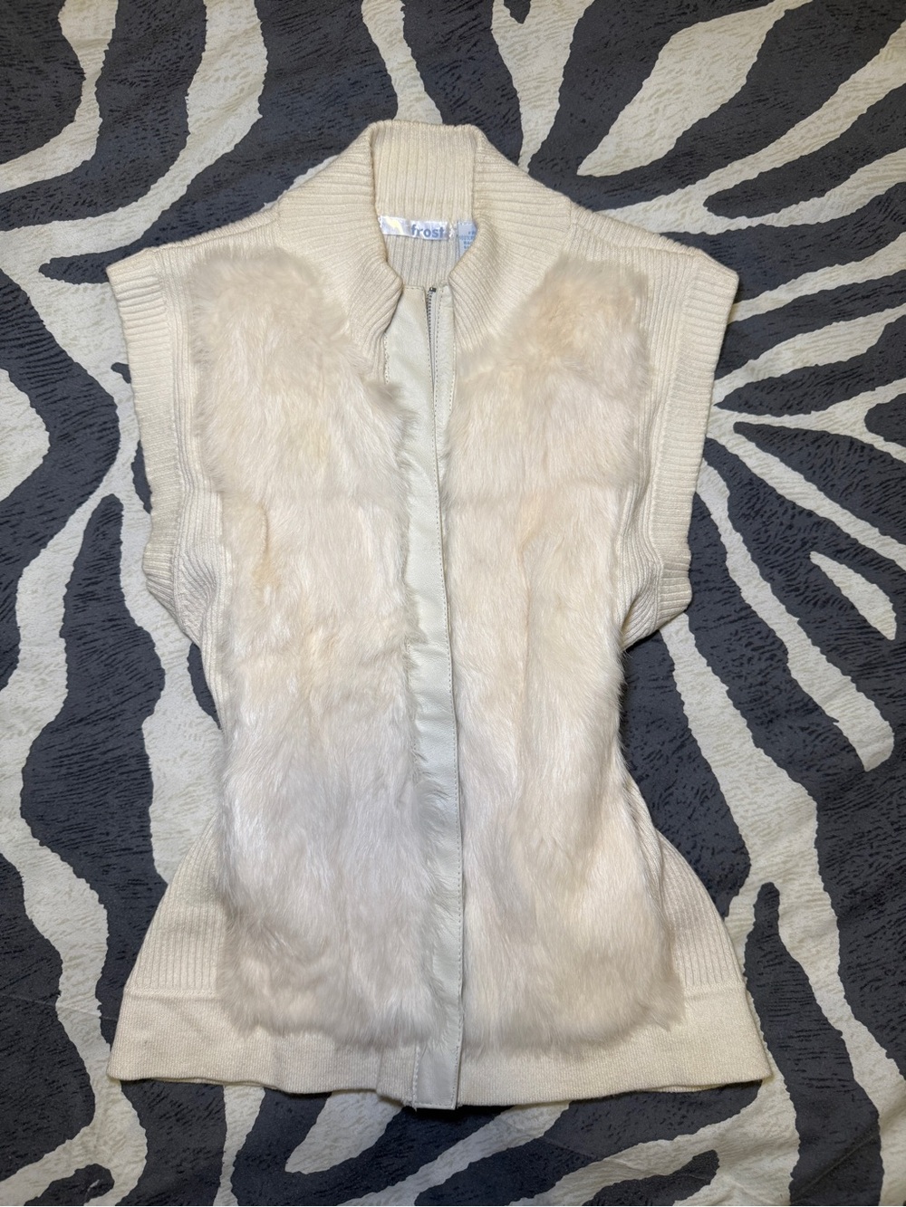 Frost Women's Cream fur Zip Vest Sweater